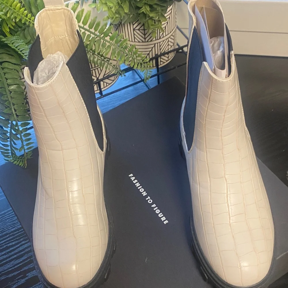 Fashion to Figure Cream Croc-Embossed Ankle Boots - Picture 4 of 5